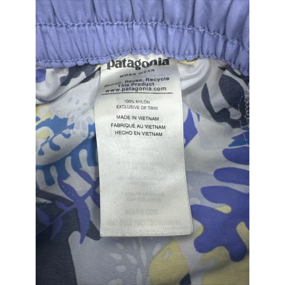 Patagonia Girl's Costa Rica Baggies Wide Waratah Pipe Purple Tropical Shorts Med